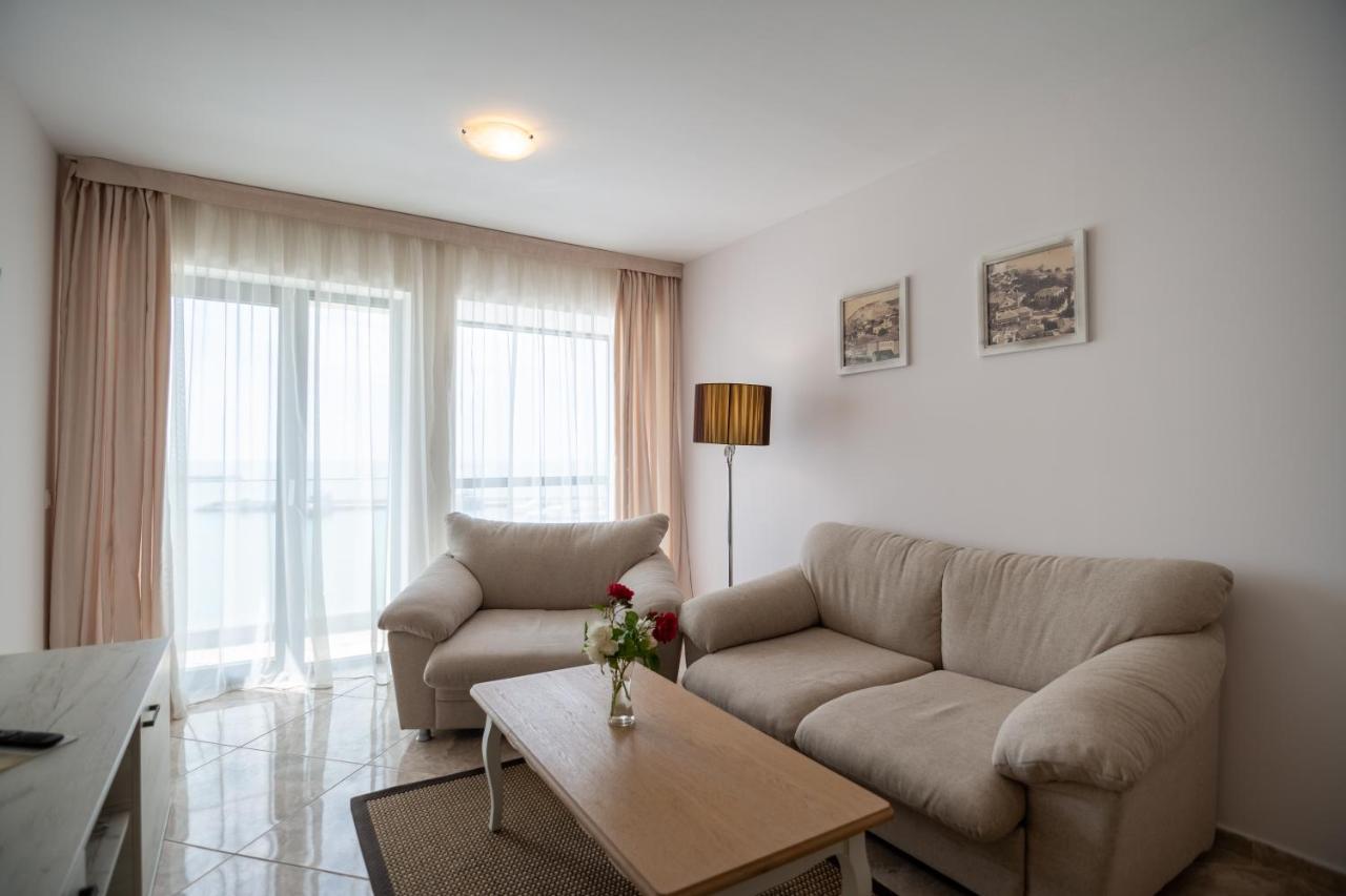 Antik Apartments Балчик Екстер'єр фото