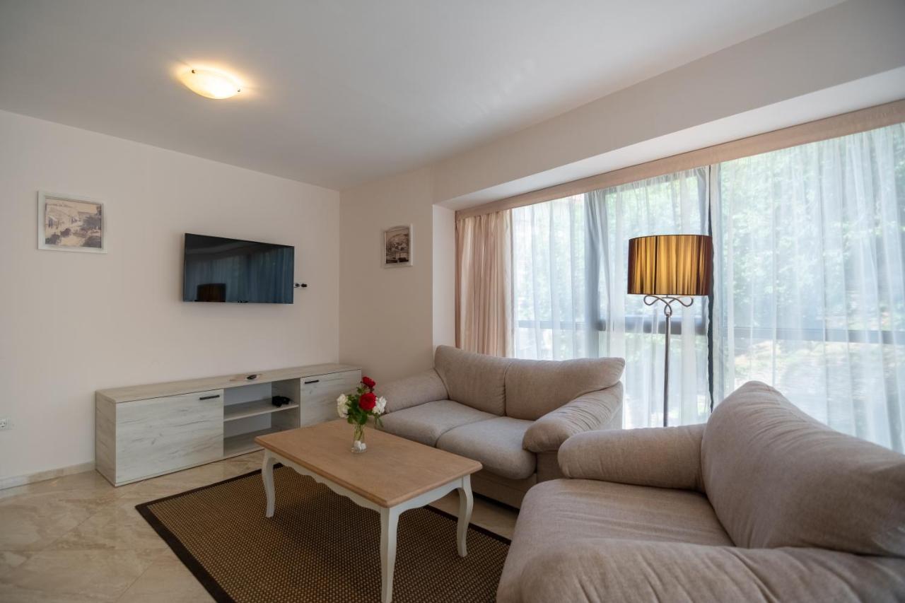 Antik Apartments Балчик Екстер'єр фото