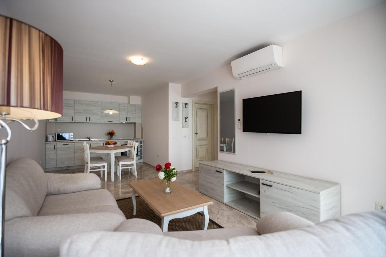 Antik Apartments Балчик Екстер'єр фото