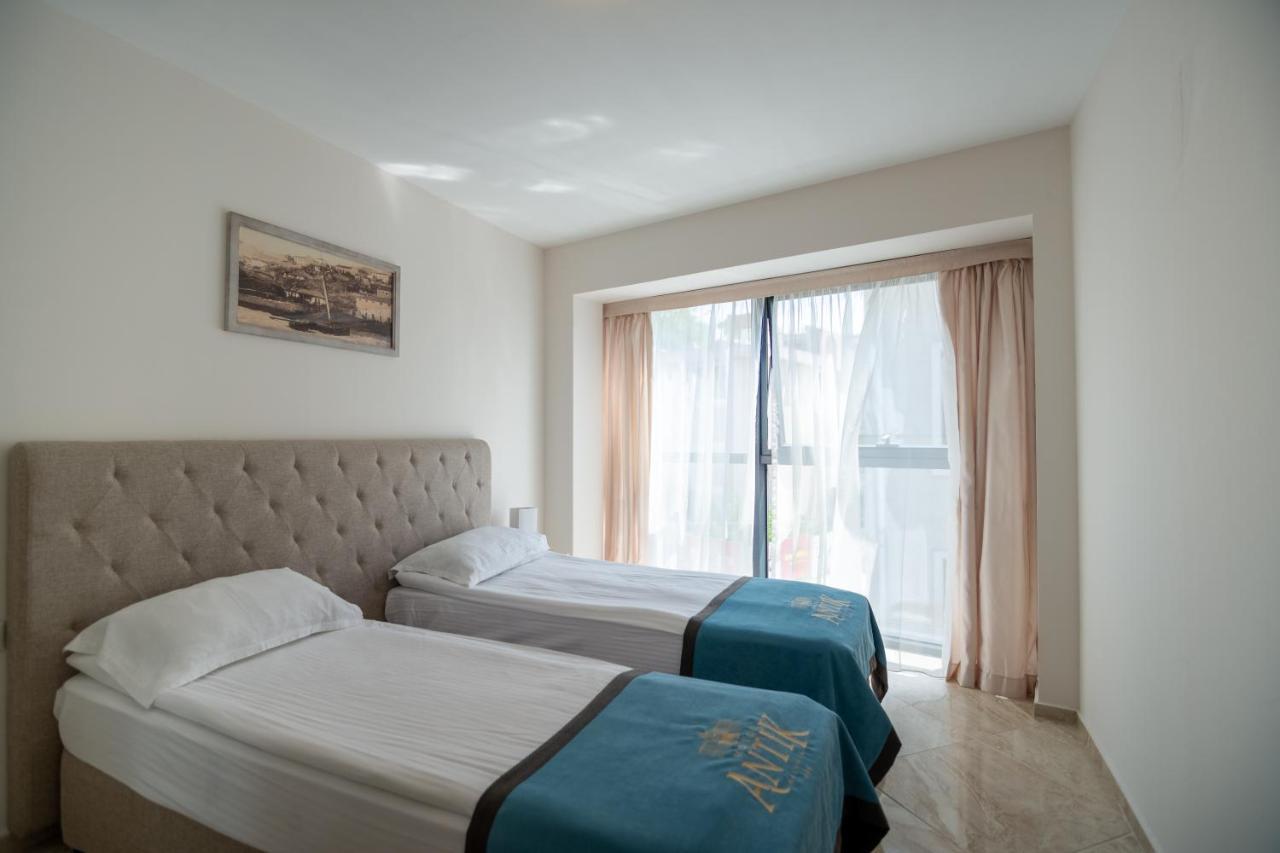 Antik Apartments Балчик Екстер'єр фото