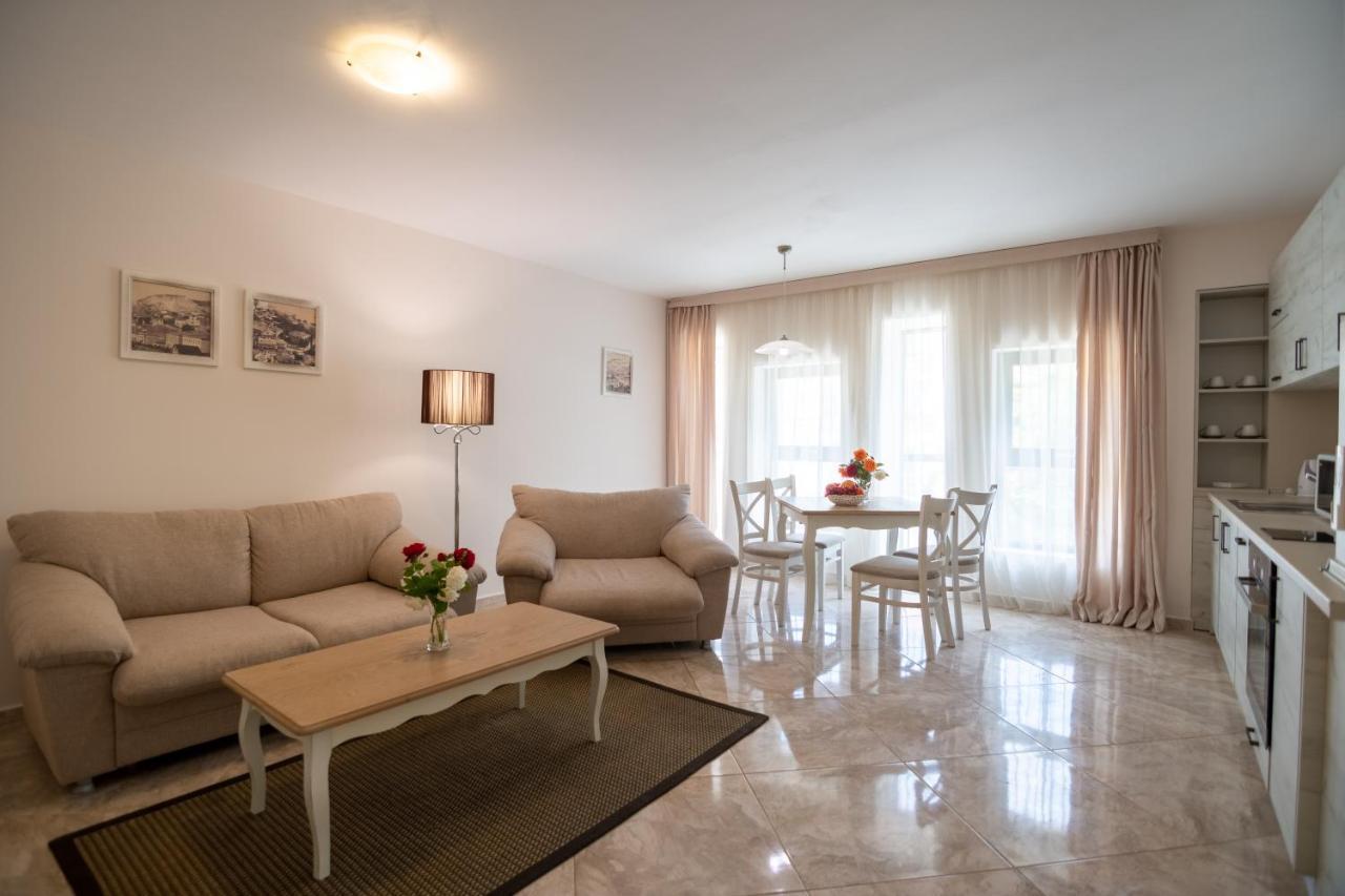 Antik Apartments Балчик Екстер'єр фото