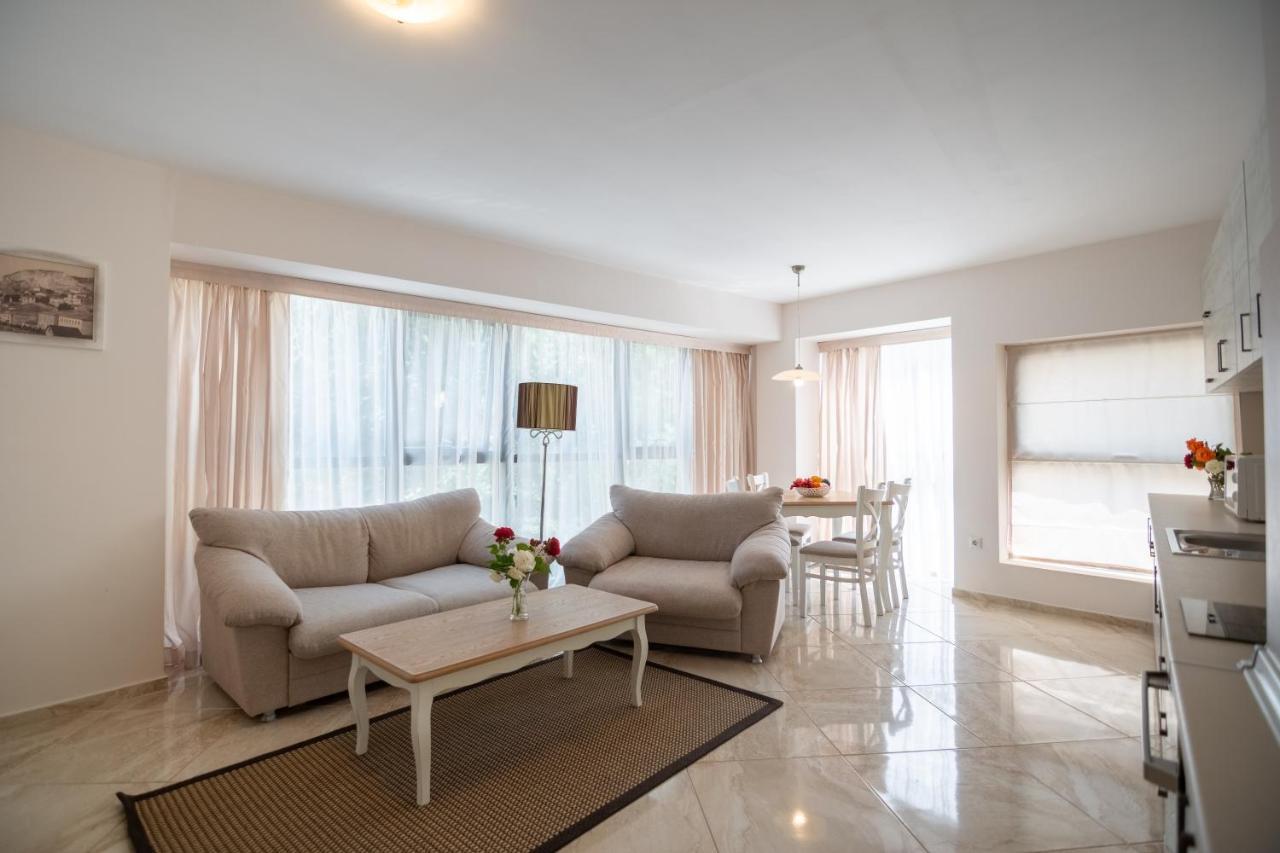 Antik Apartments Балчик Екстер'єр фото