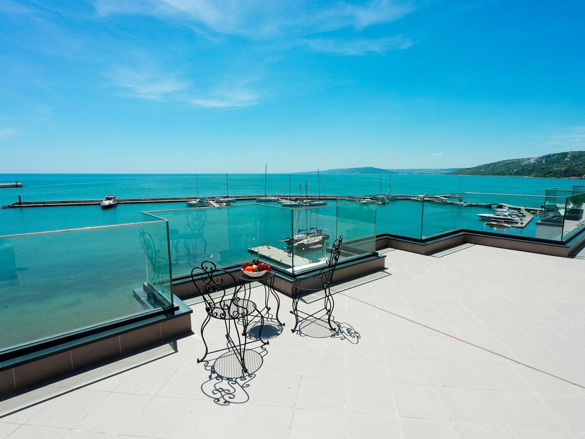 Antik Apartments Балчик Екстер'єр фото