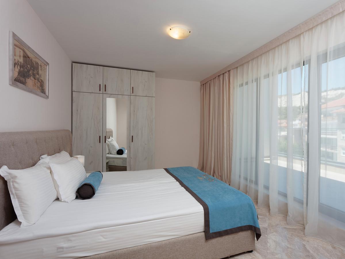 Antik Apartments Балчик Екстер'єр фото